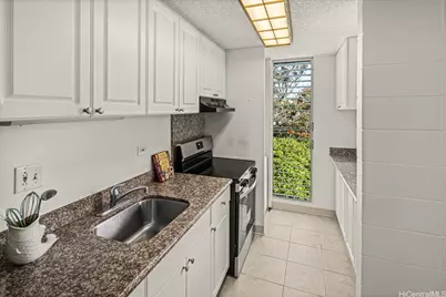 647 Kunawai Lane #C614, Honolulu, HI 96817 - Photo 4
