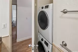 545 Mananai Pl, Honolulu, HI 96818 - Photo 10
