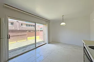 98-291 Ualo St, Aiea, HI 96701 - Photo 4