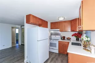 1121 Wilder Ave, Honolulu, HI 96822 - Photo 12