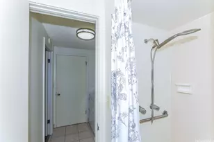 1121 Wilder Ave, Honolulu, HI 96822 - Photo 24