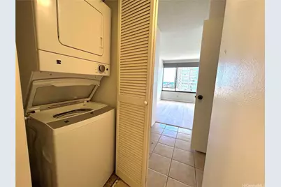 1778 Ala Moana Boulevard #1313, Honolulu, HI 96815 - Photo 8
