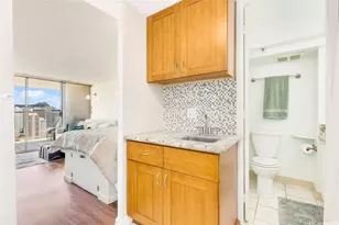 445 Seaside Ave, Honolulu, HI 96815 - Photo 10
