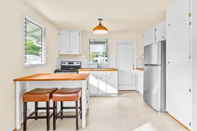 691 Kihapai Street #B, Kailua, HI 96734 - Photo 4