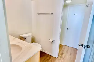 1676 Ala Moana Blvd, Honolulu, HI 96815 - Photo 8