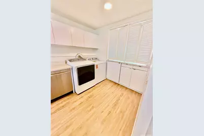 1676 Ala Moana Boulevard #1101, Honolulu, HI 96815 - Photo 22