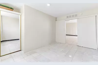 2442 Kuhio Avenue #1204, Honolulu, HI 96815 - Photo 16