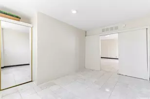 2442 Kuhio Ave, Honolulu, HI 96815 - Photo 16