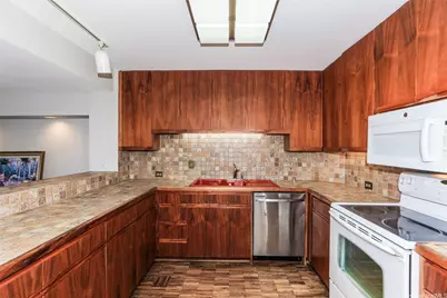 1525 Wilder Avenue #1005, Honolulu, HI 96822 - Photo 12
