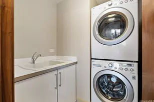 1555 Kapiolani Blvd, Honolulu, HI 96814 - Photo 24
