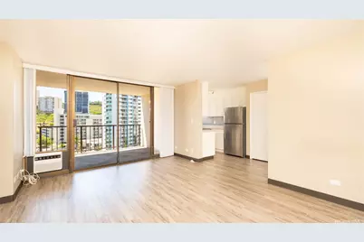 1201 Wilder Avenue #1006, Honolulu, HI 96822 - Photo 4