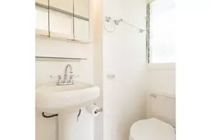 1059 Kinau St, Honolulu, HI 96814 - Photo 12