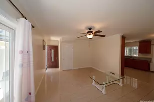 1352 8th Ave, Honolulu, HI 96816 - Photo 2