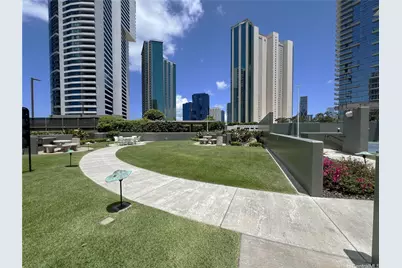 88 Piikoi Street #1605, Honolulu, HI 96814 - Photo 22