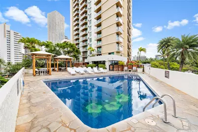 2045 Kalakaua Avenue #1607, Honolulu, HI 96815 - Photo 16