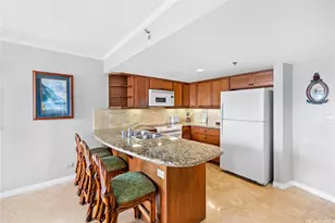 2045 Kalakaua Ave, Honolulu, HI 96815 - Photo 4