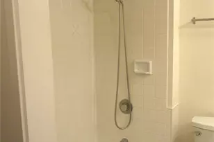 1560 Kanunu St, Honolulu, HI 96814 - Photo 8