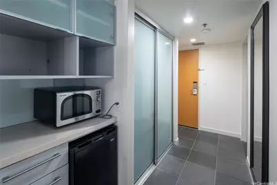 410 Atkinson Drive #607, Honolulu, HI 96814 - Photo 12