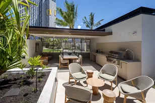 333 Ward Ave, Honolulu, HI 96814 - Photo 24