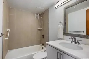 2100 Date St, Honolulu, HI 96826 - Photo 16