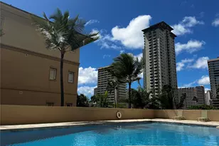 2121 Ala Wai Blvd, Honolulu, HI 96815 - Photo 2