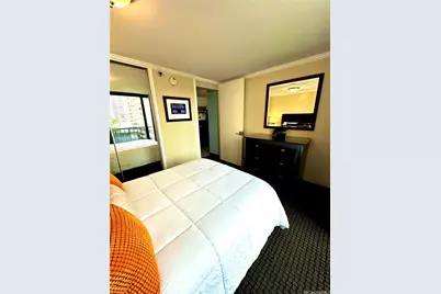 2425 Kuhio Avenue #604, Honolulu, HI 96815 - Photo 10