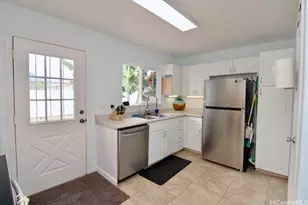 87-1118 OheOhe St, Waianae, HI 96792 - Photo 8