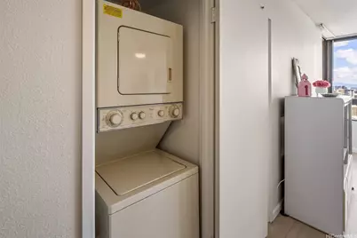 2499 Kapiolani Boulevard #2804, Honolulu, HI 96826 - Photo 16