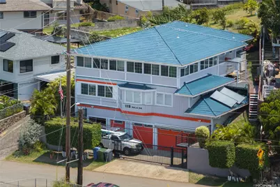 1118 Hala Drive, Honolulu, HI 96817 - Photo 1