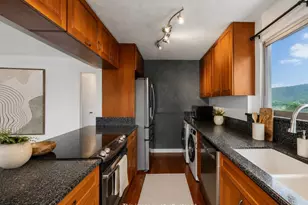 1111 Wilder Ave, Honolulu, HI 96822 - Photo 4