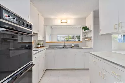 6014 Aimoku Street, Honolulu, HI 96821 - Photo 10