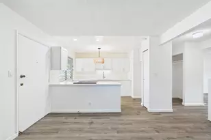 94-055 Anania Dr, Mililani, HI 96789 - Photo 2