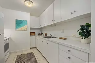 1610 Kanunu St, Honolulu, HI 96814 - Photo 12