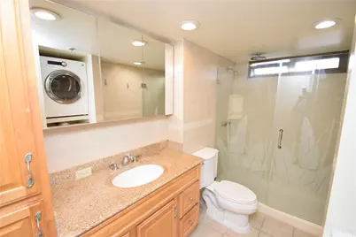 98-402 Koauka Loop #1916, Aiea, HI 96701 - Photo 4