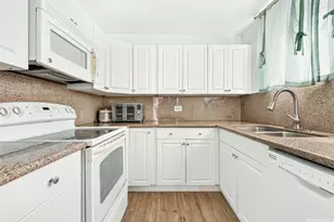 469 Ena Rd, Honolulu, HI 96815 - Photo 4
