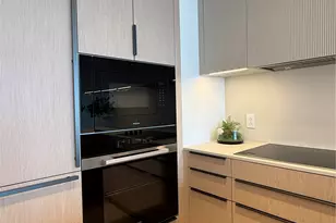 333 Ward Ave, Honolulu, HI 96814 - Photo 10