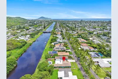 821 Kainui Drive, Kailua, HI 96734 - Photo 2