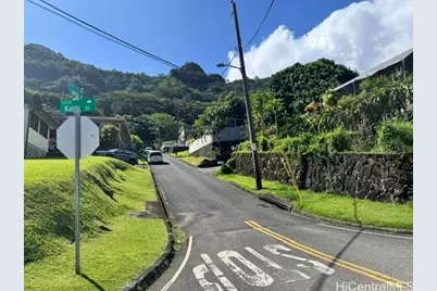 1939 Iwaho Place, Honolulu, HI 96819 - Photo 24