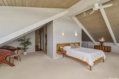 586 Kaimalino Street, Kailua, HI 96734 - Photo 16
