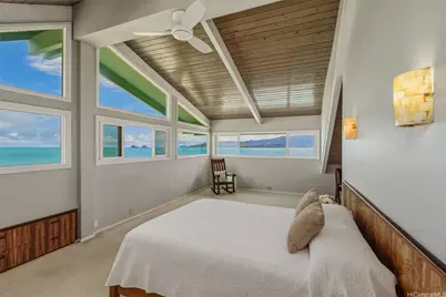 586 Kaimalino Street, Kailua, HI 96734 - Photo 18