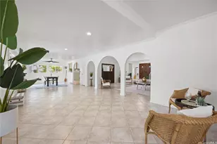 802 Pahumele Pl, Kailua, HI 96734 - Photo 6