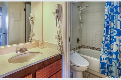 2240 Kuhio Avenue #1005, Honolulu, HI 96815 - Photo 10