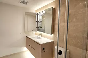 333 Ward Ave, Honolulu, HI 96814 - Photo 12