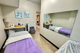 1188 Bishop St, Honolulu, HI 96813 - Photo 6