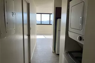 1571 Piikoi St, Honolulu, HI 96822 - Photo 10