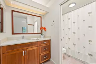 292 Kipukai Pl, Honolulu, HI 96825 - Photo 22