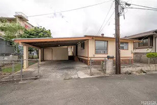 1725 Olona Ln, Honolulu, HI 96817 - Photo 1