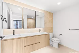 333 Ward Ave, Honolulu, HI 96814 - Photo 12