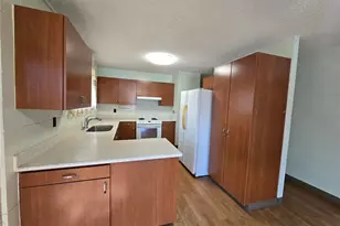 94-1208 Halelehua St, Waipahu, HI 96797 - Photo 4