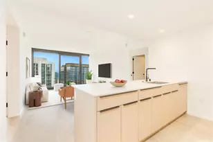333 Ward Ave, Honolulu, HI 96814 - Photo 1
